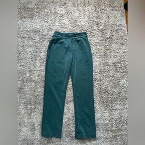 Green lululemon softstream pants